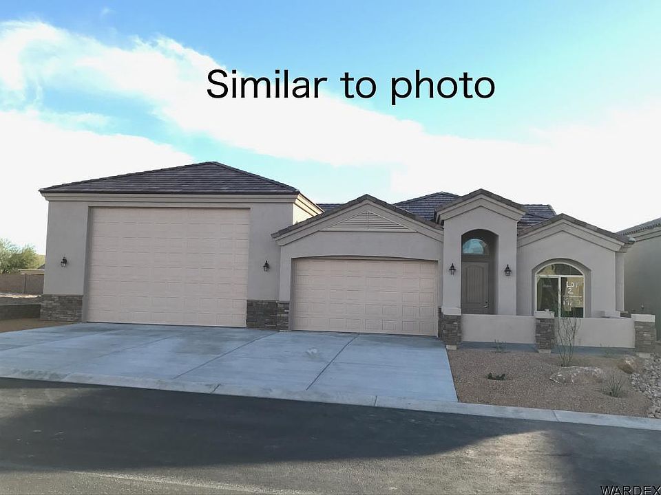 1st image of 1833 E Savannah Bnd