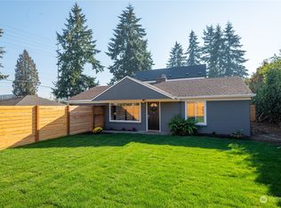 729 N 128th St, Seattle, WA 98133