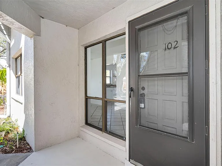 10626 Longwood Dr #102 — Photo 3