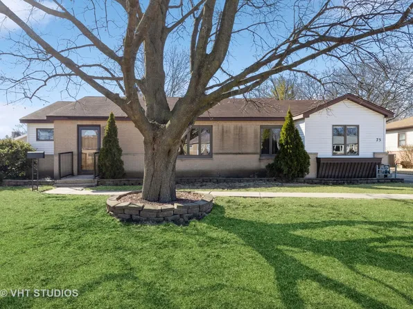 75 Carthage Ln, Hoffman Estates, IL 60169