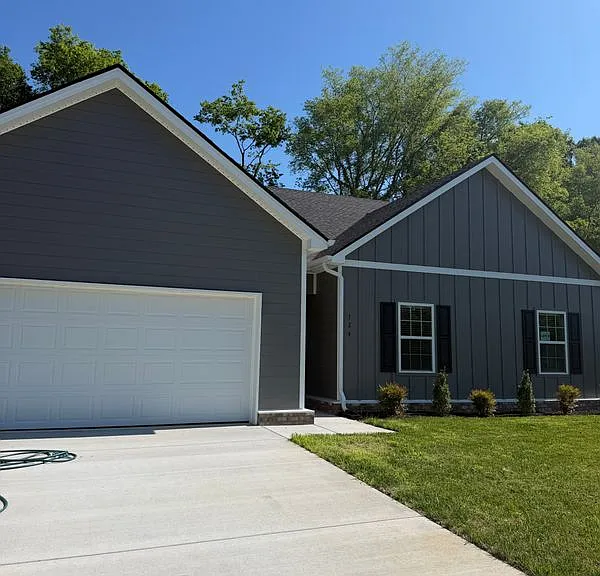 124 Centennial Ln — Photo 3