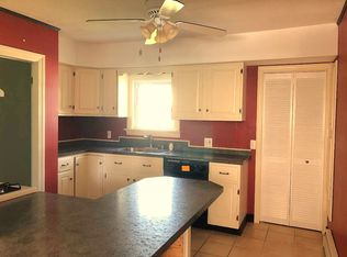 302 Laurel St UNIT 1, Manchester, NH 03103