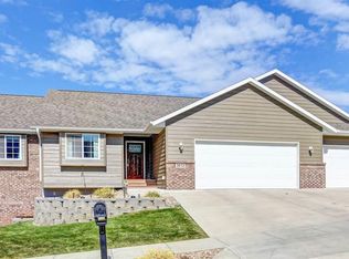 3012 Motherlode Dr, Rapid City, SD 57702