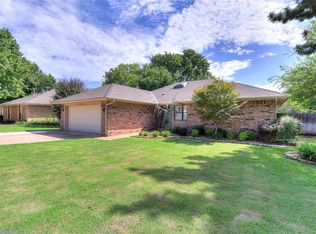 413 Quail Ridge Rd, Norman, OK 73072