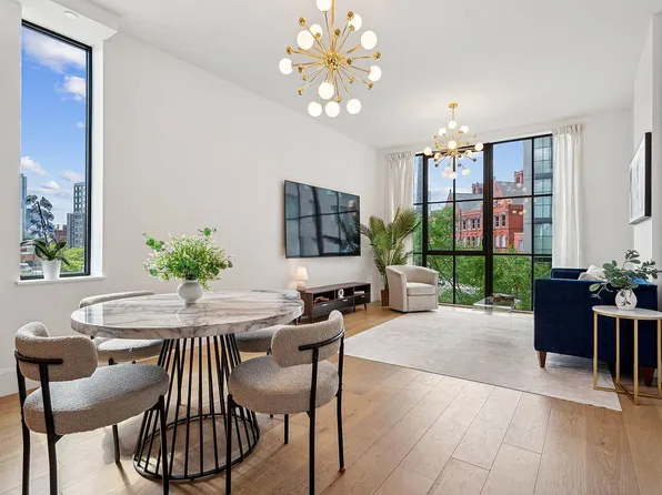2218 Jackson Ave APT 313, Long Island City, NY 11101