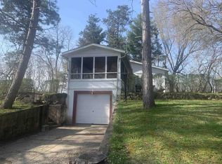 N8619 Carroll Rd, Portage, WI 53901