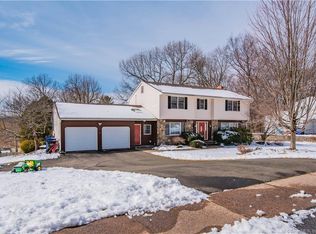 45 Horizon Cir, South Windsor, CT 06074