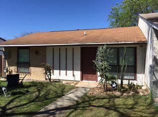 6517 Spring Lark St, San Antonio, TX 78249
