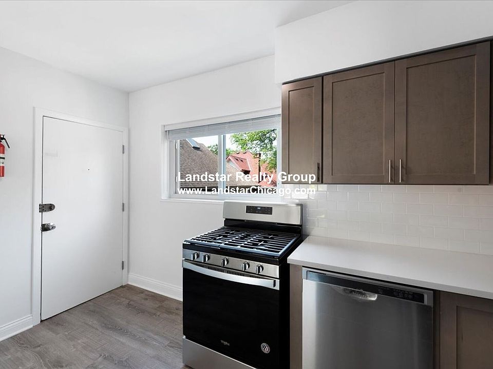 1st image of 1610 W Jarvis Ave APT 2C