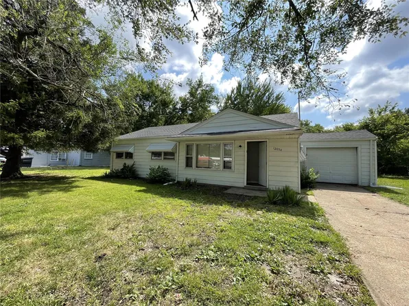 12054 Bellefontaine Rd, Saint Louis, MO 63138