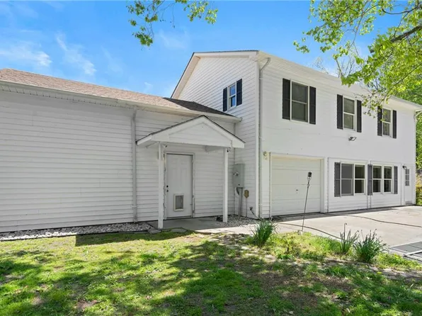 12522 Doles Rd, Zuni, VA 23898