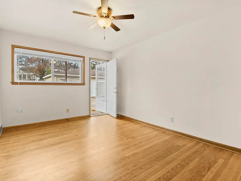 426 Rushmore Ln #3 — Photo 12