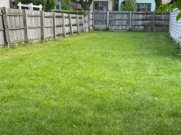 3742 S Albany Ave, Chicago, IL 60632