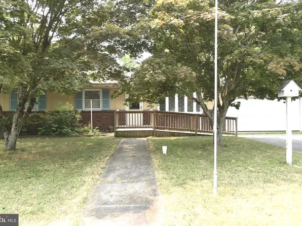 17 Fox St, Pt Elizabeth, NJ 08348