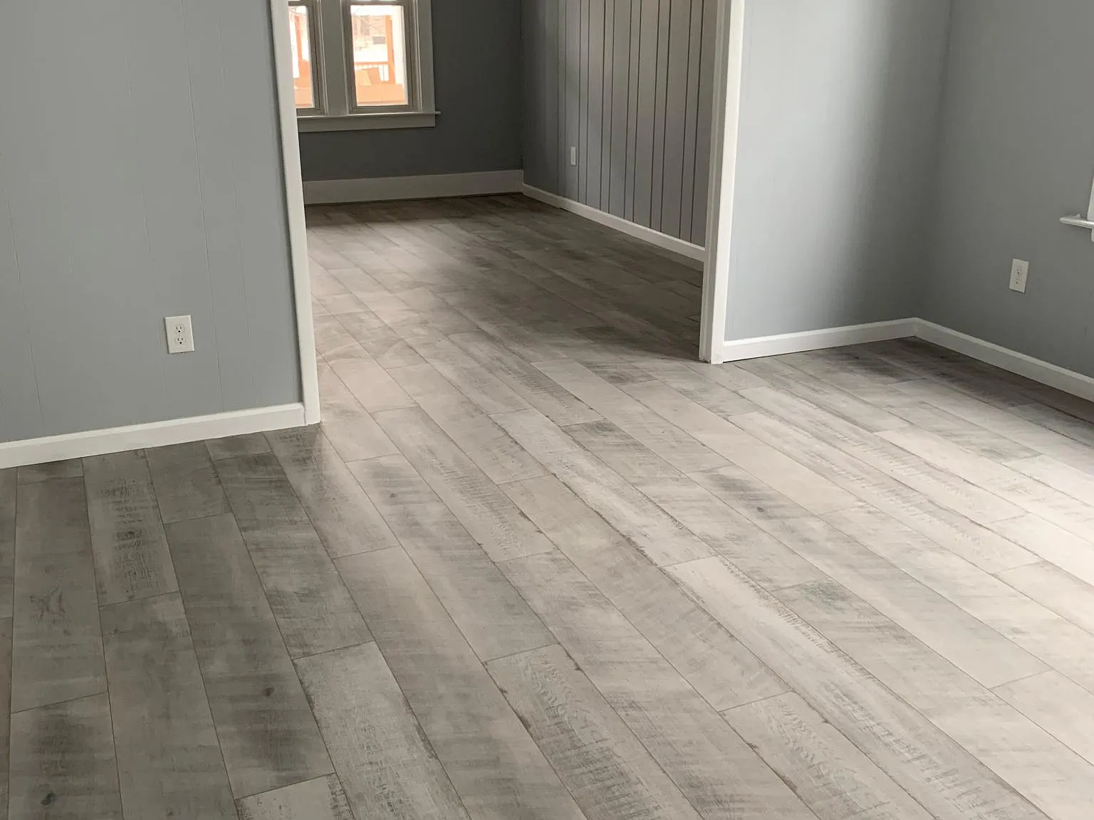3 bed, 1200 sqft, $1,300 — Photo 4