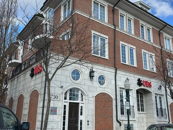 730 Penniman Ave APT 207, Plymouth, MI 48170