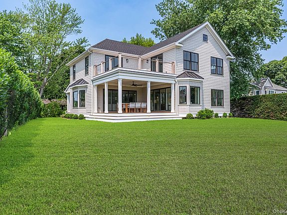 5th image of 195 Williamsburg Drive