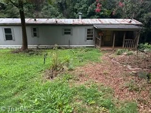 401 Ward St, Roaring River, NC 28669