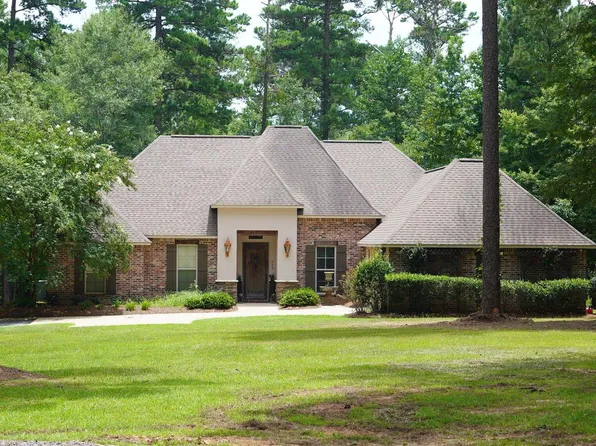 229 Woods Rd, Ruston, LA 71270