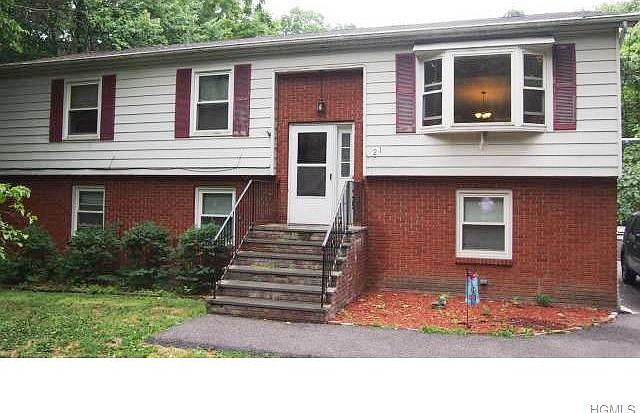 1st image of 21 Jeffrey Ct