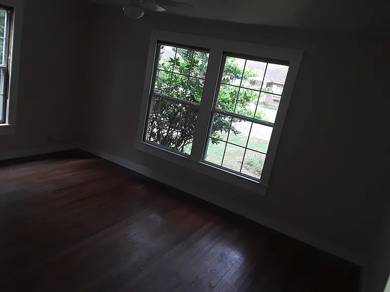 355 Pinehill Dr — Photo 7