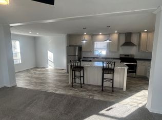 1 Birch Dr #54N, Sandwich, IL 60548
