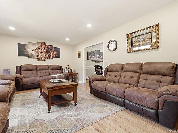 4th image of 29 Hillview Drive