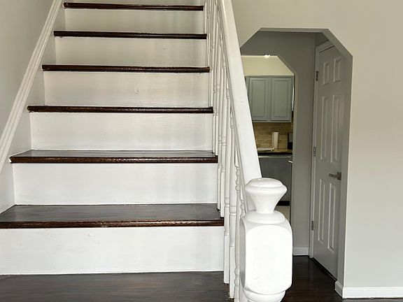 4th image of 158-31 90th St #1A