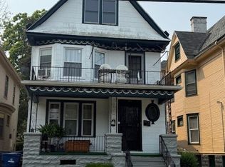 211 Riley St, Buffalo, NY 14208