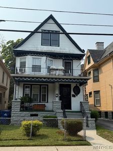 211 Riley St, Buffalo, NY, 14208