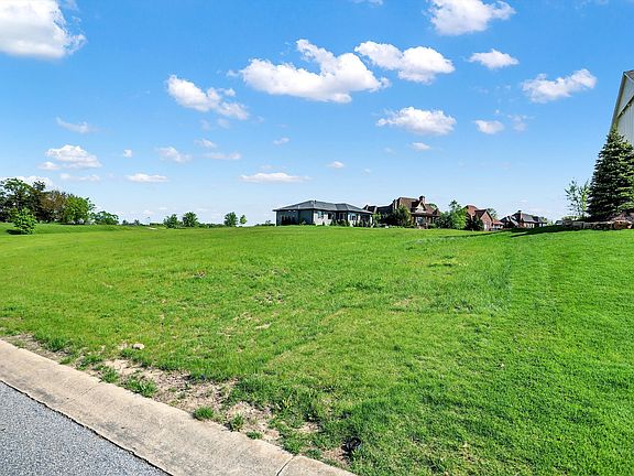 4th image of 10675 Bear Path Ct