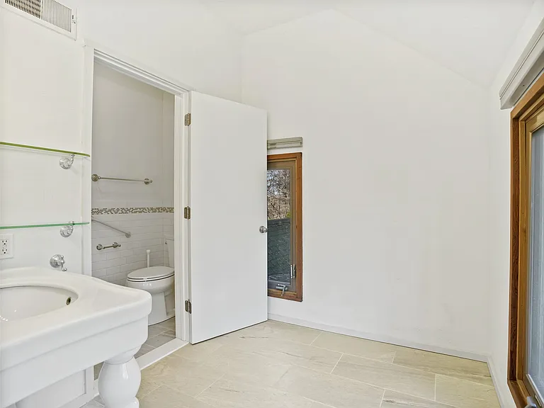 Recently updated Primary Bath.