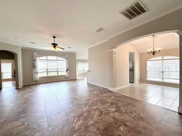 9006 Sundown Dr — Photo 11