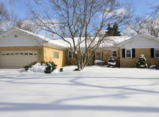 6437 N Kolmar Ave, Lincolnwood, IL