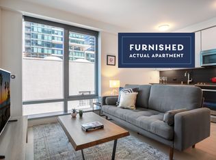 350 Fremont St #305, San Francisco, CA 94105