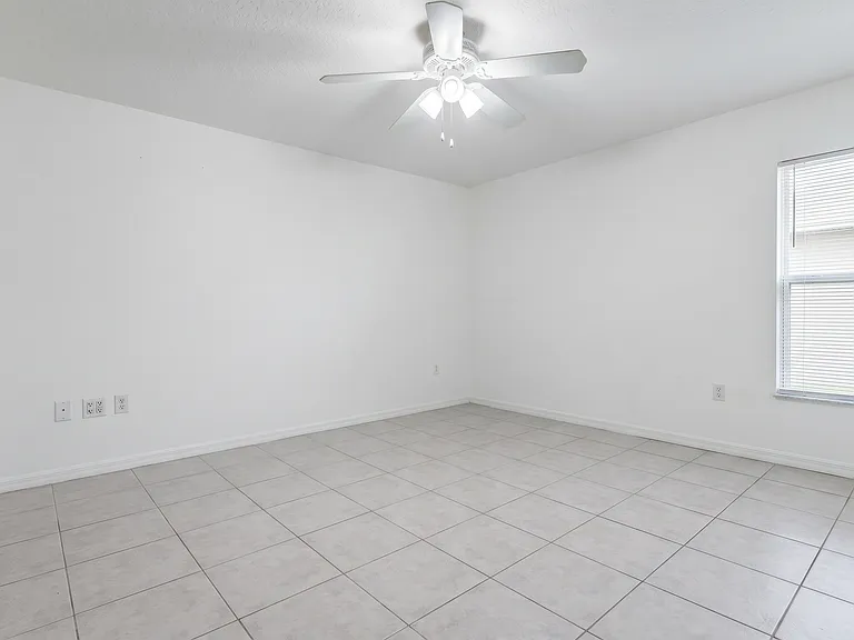 1022 Foster Rd #B — Photo 7