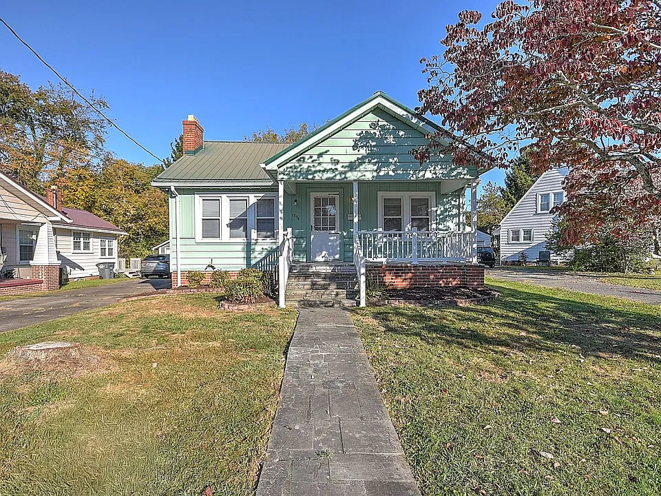 1736 Virginia Ave