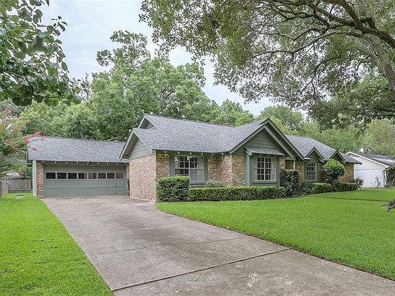 2nd image of 2626 Rosefield Dr