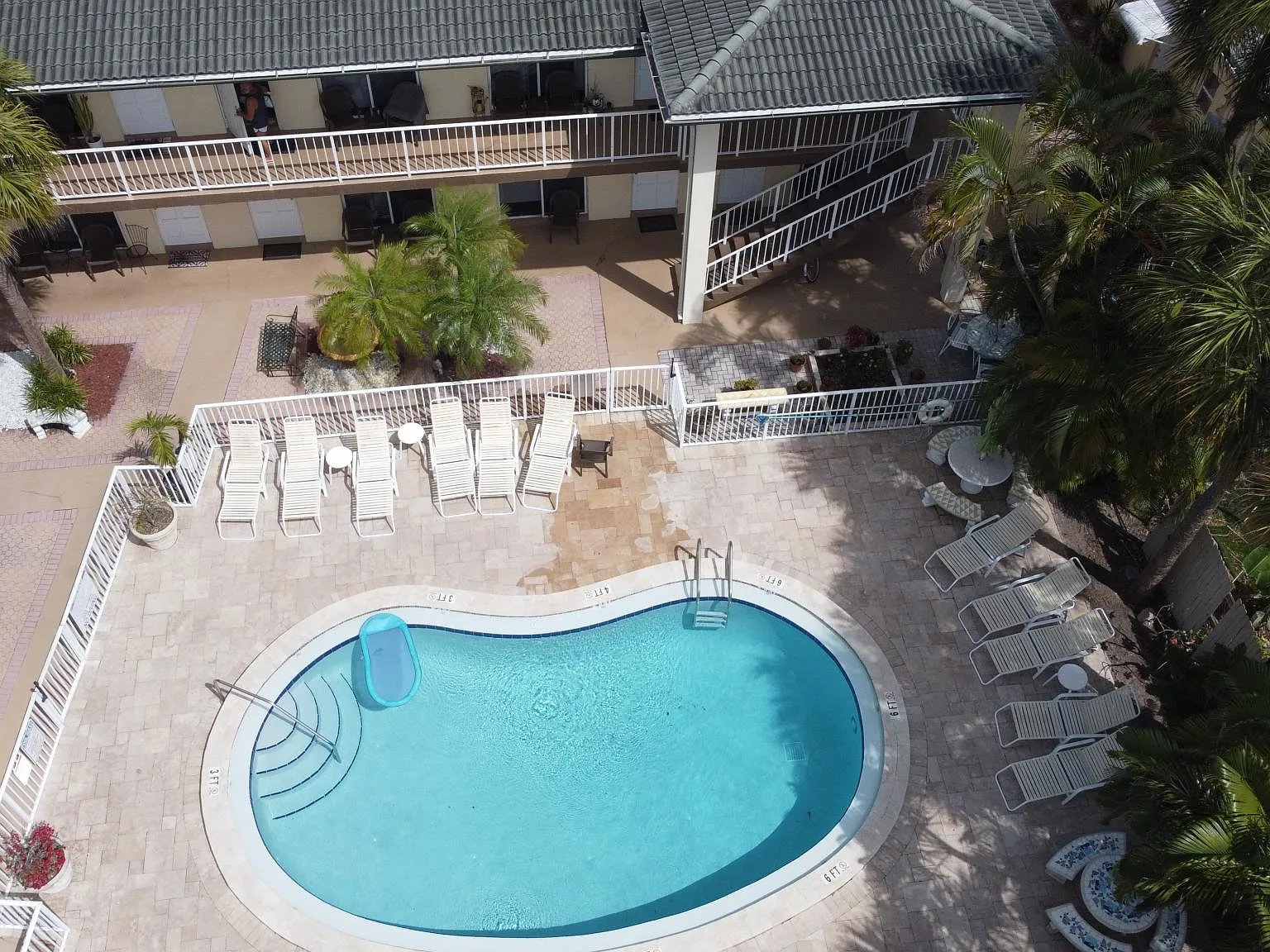 Beach Villas of Deerfield — Photo 2