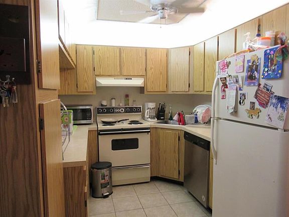 5th image of 3588 Alder Dr APT B2