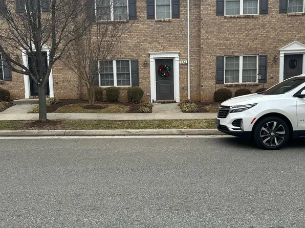 624 Capstone Dr, Lynchburg, VA 24502