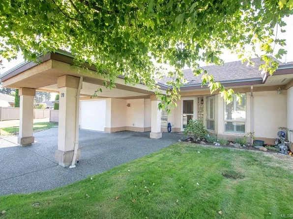 310 Pym St N #20, Parksville, BC V9P 2P4