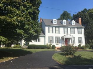 1025 E Essex Ave, Saint Louis, MO 63122