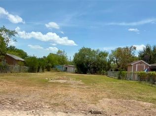 706 E Agostadero St, Weslaco, TX 78596