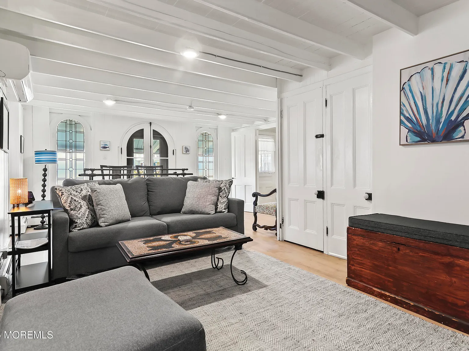 6 bed, 3.5 bath, 2221 sqft, $7,500 — Photo 4