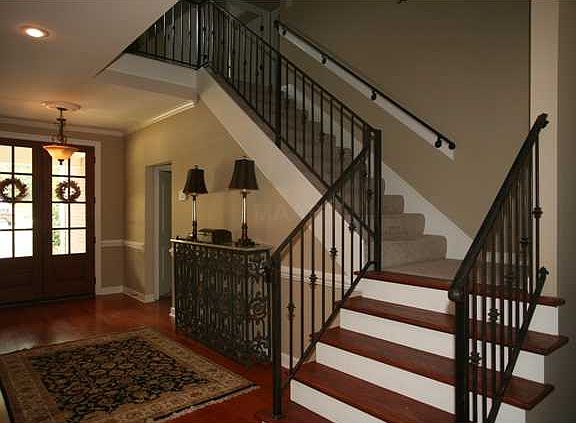 2nd image of 2531 Shillingford Dr