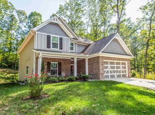 577 Carrington Blvd, Lenoir City, TN 37771