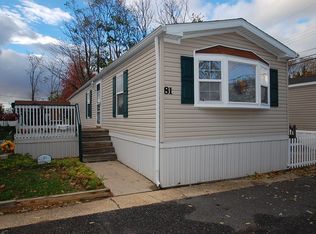 81 Ruth St, Hazlet, NJ 07730