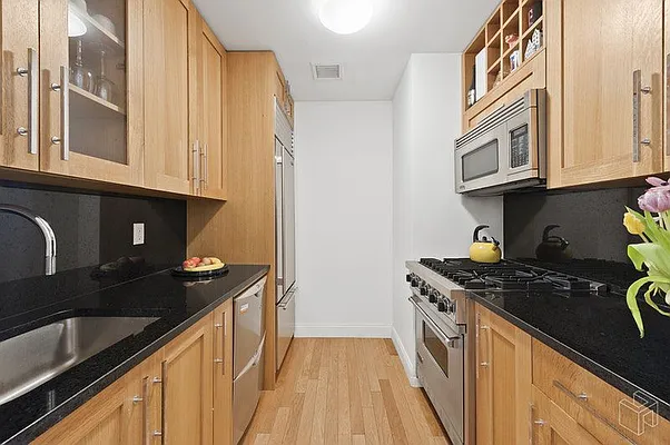 Sold by Halstead Real Estate | media 30