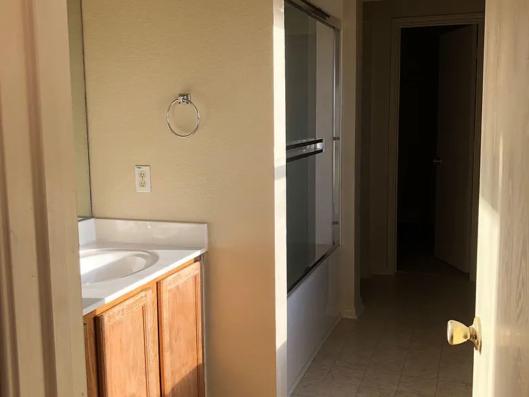 9015 Magna Carta Loop — Photo 11